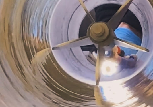 Spray in pipe lining
